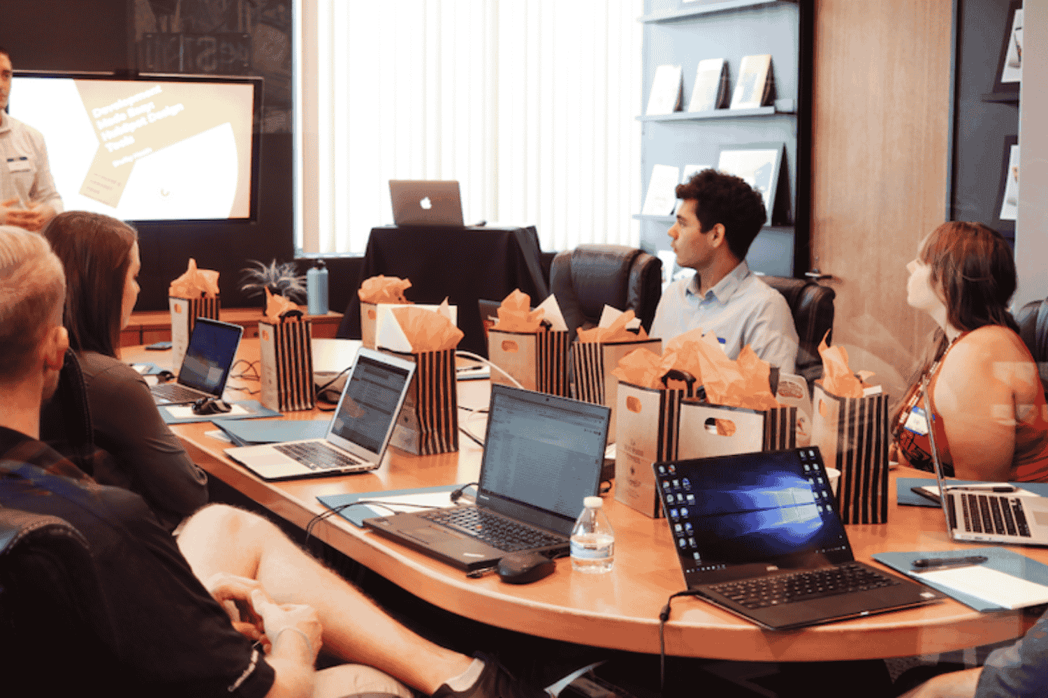 How-To-Become-An-Independent-Consultant